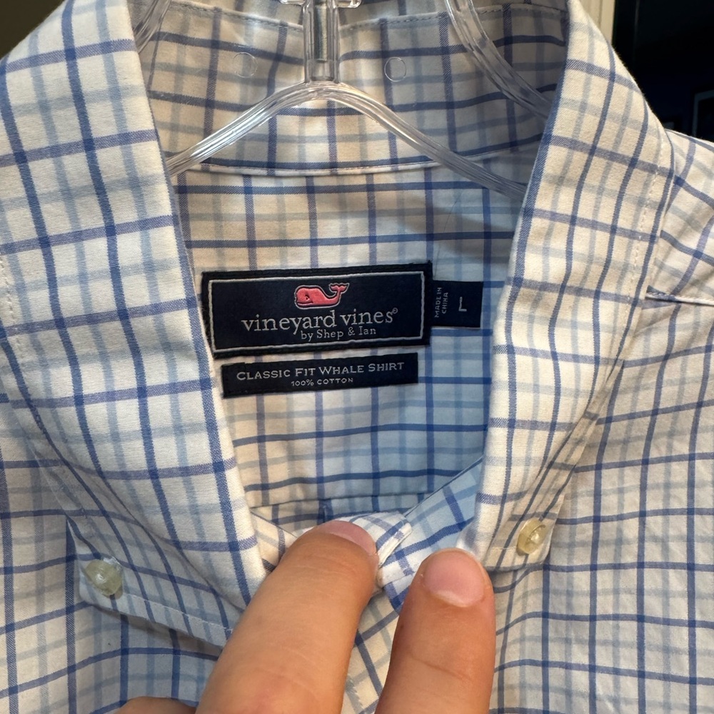Vineyard Vines Men's White and Blue Plaid Shirt